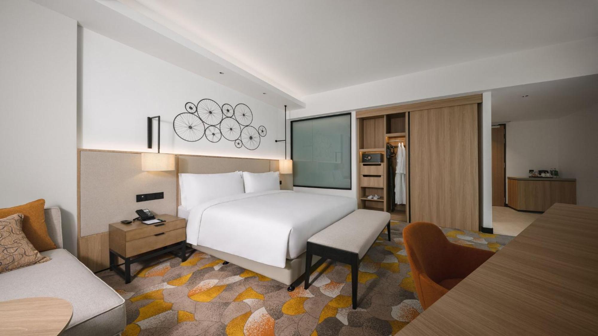 Holiday Inn & Suites Penang Prai By Ihg Bukit Mertajam Exterior foto
