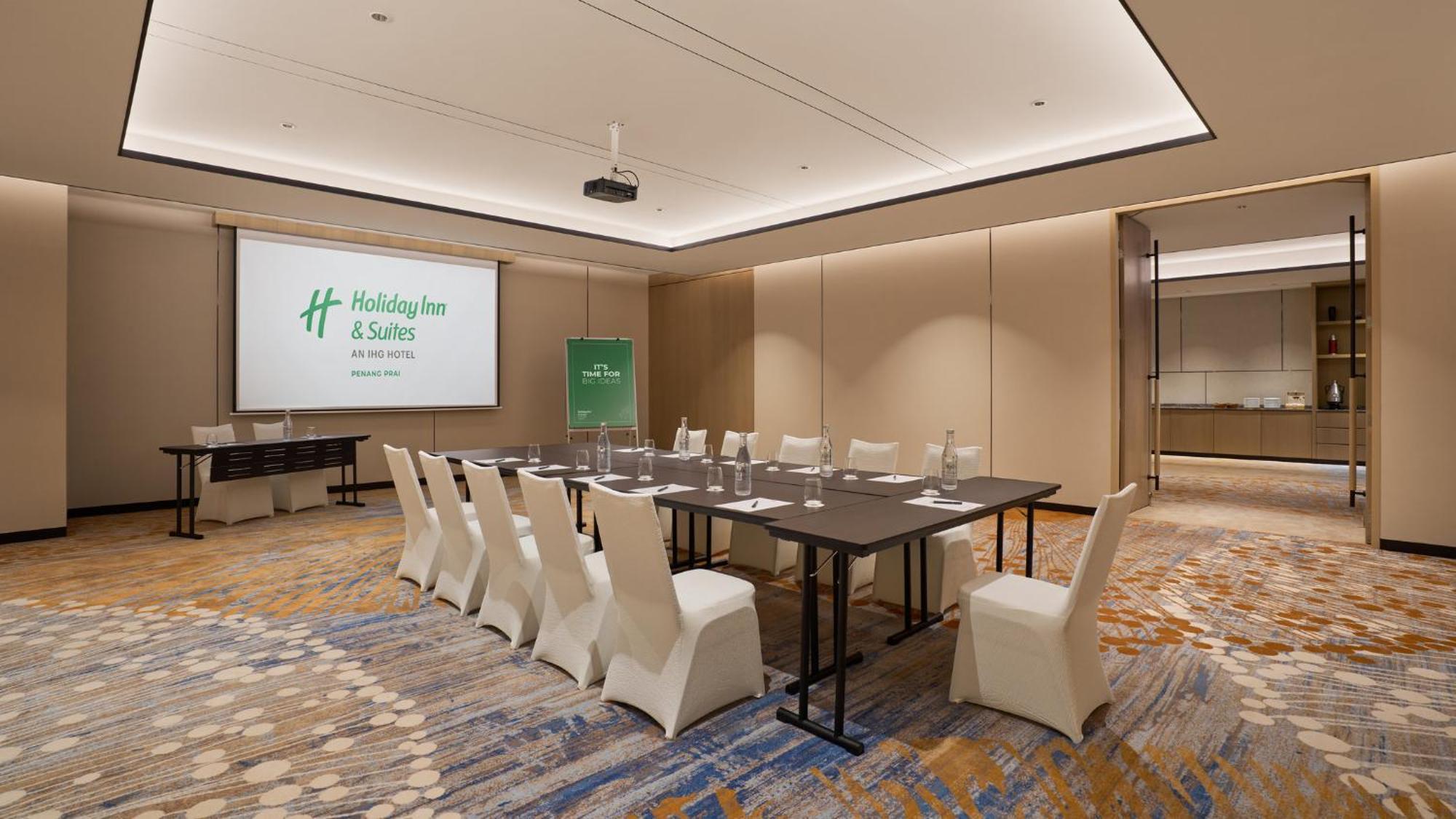 Holiday Inn & Suites Penang Prai By Ihg Bukit Mertajam Exterior foto